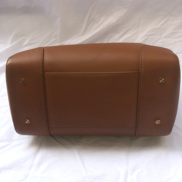 Tory Burch Robinson Middy Satchel - Picture 4 of 8